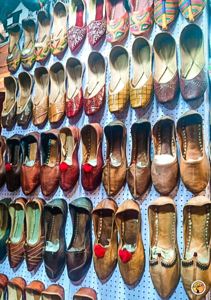rajasthani shoes at bapu bazar jaipur